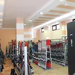 Pm Services Royal Plaza
