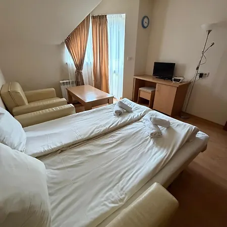 Apartment Pm Services Royal Plaza