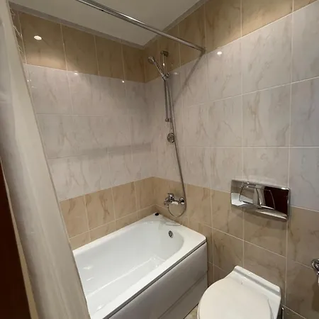 Pm Services Royal Plaza
